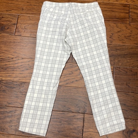 Anthropologie Pilcro and the Letterpress The Hyphen fit Plaid Chinos - Picture 9 of 10